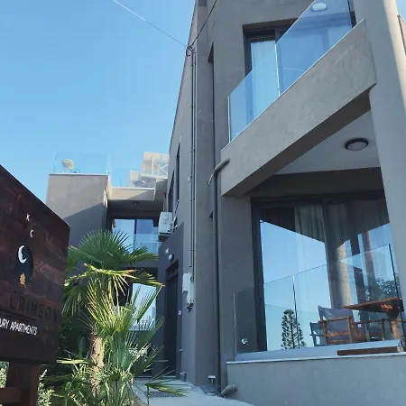 King Crimson Luxury Holiday home